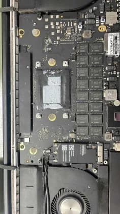 Conserto para MacBook — imagem 1