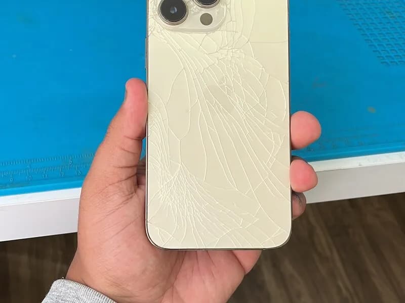 Troca de Tampa Traseira iPhone em São Paulo — imagem 1
