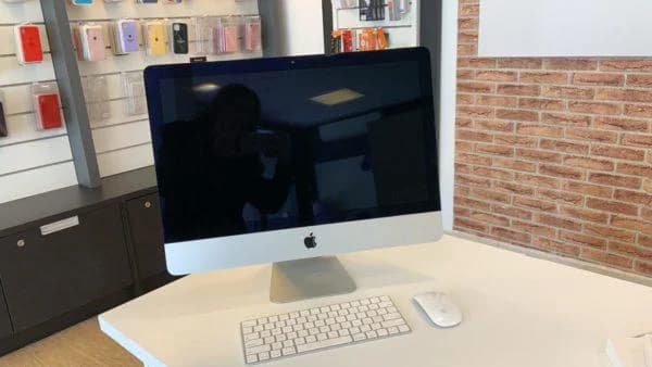 iMac 21.5″ Core i5 3.0GHZ 8GB SSD 240GB 2017