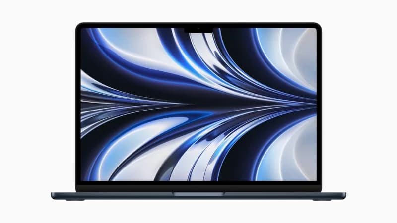 Macbook Pro 13” Chip M2 8GB SSD 256GB Novo